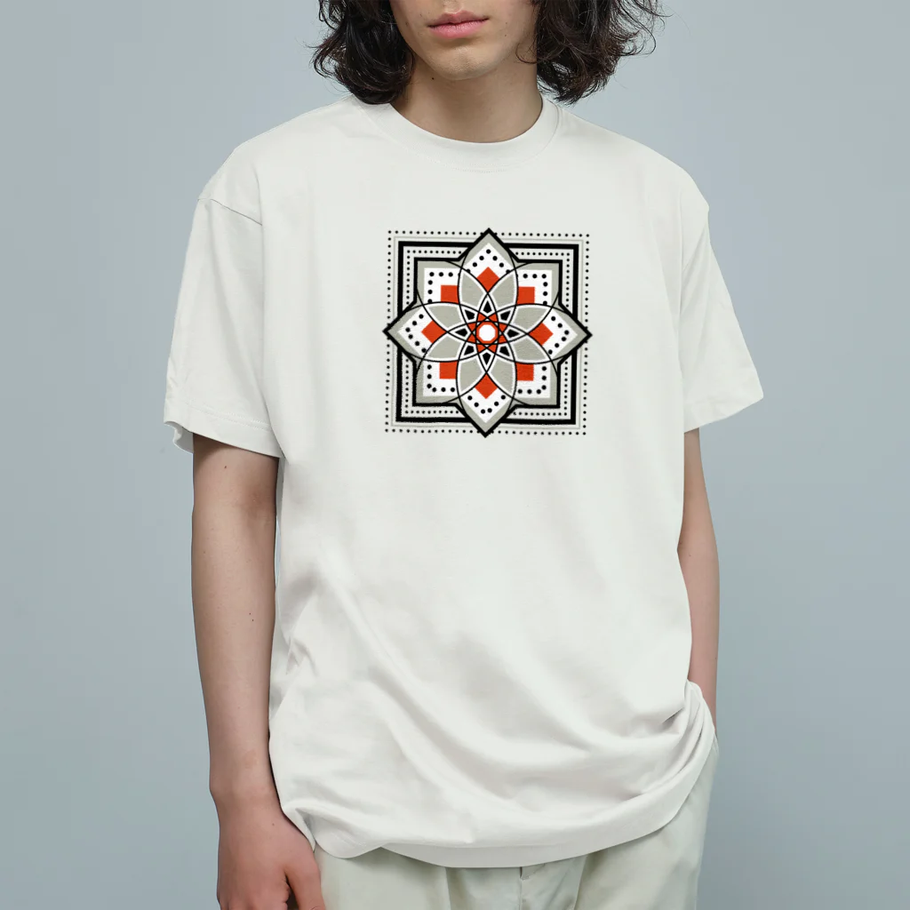 untidyboxのモロッカンに憧れるタイル柄・ブラック×オレンジ オーガニックコットンTシャツ