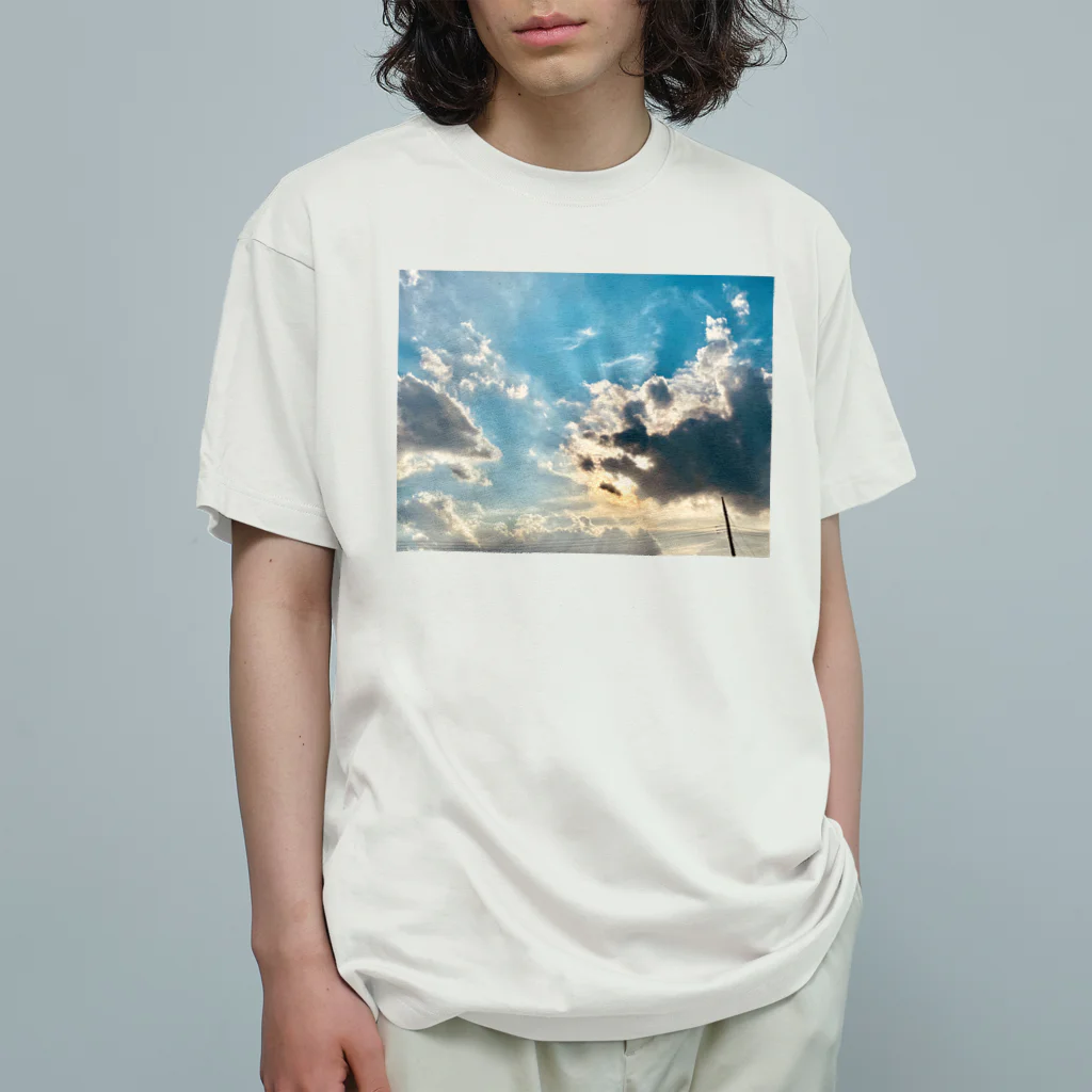 Beau ciel（ボーシエル）のいつかの空01 オーガニックコットンTシャツ