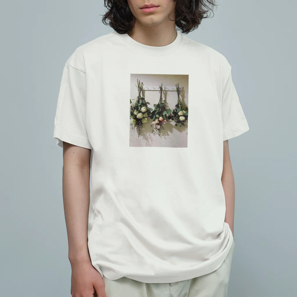 mikan_gumaのドライフラワーシャビー Organic Cotton T-Shirt