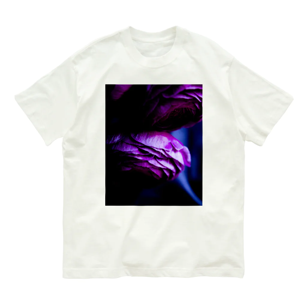 LysPourpreのPurple ranunculus Organic Cotton T-Shirt