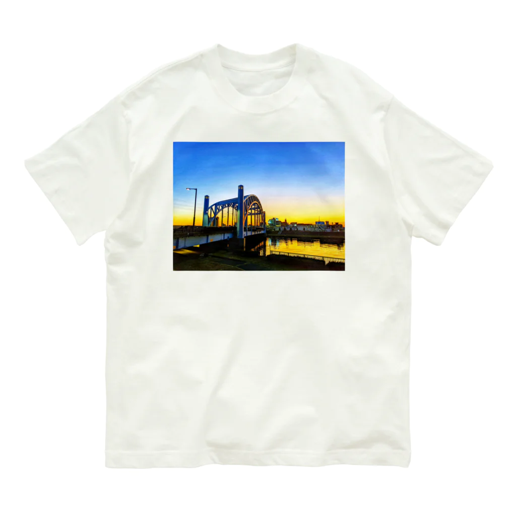 tokyo_a_wの江戸川区の空 オーガニックコットンTシャツ