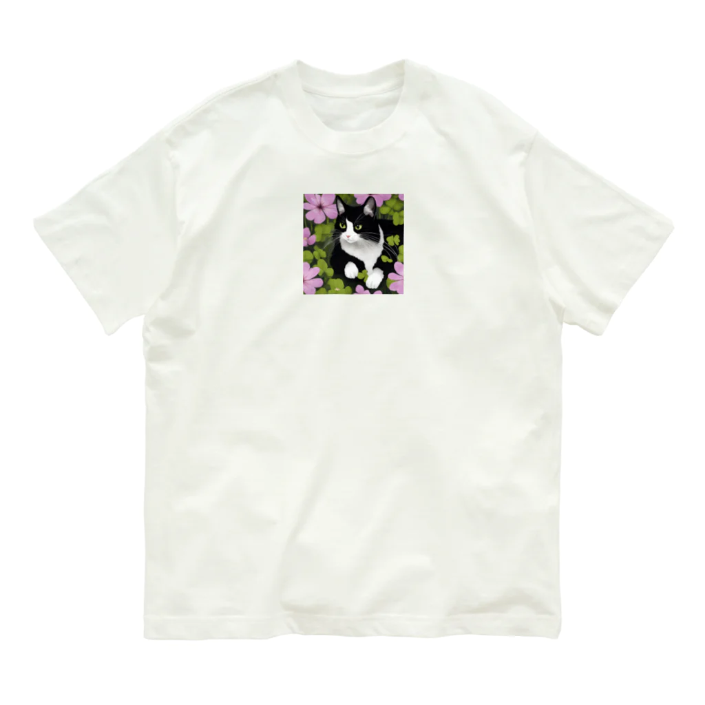 capcat1919のハチワレ白黒猫とオキザリス Organic Cotton T-Shirt