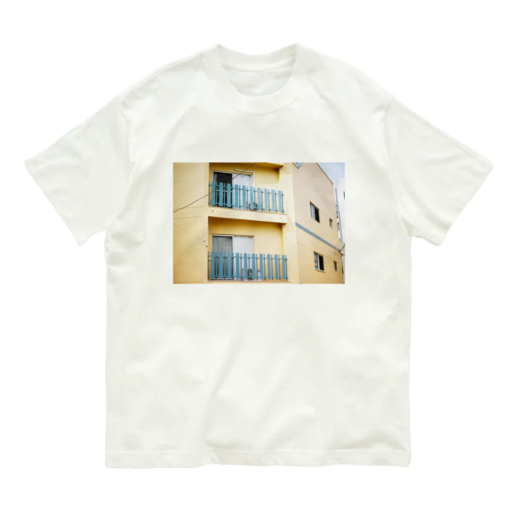 KOTO Filmの配色建物 オーガニックコットンTシャツ