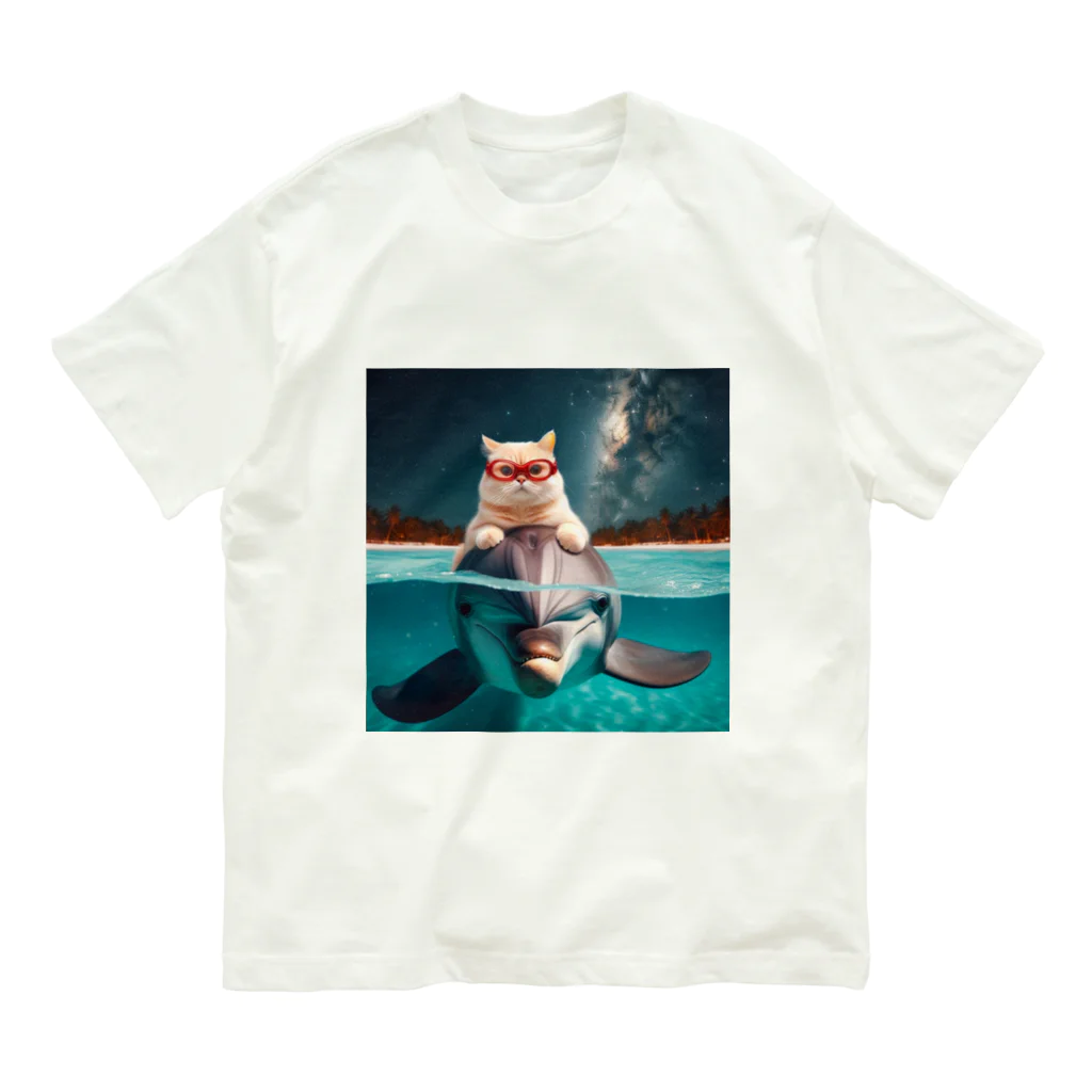 猫と紡ぐ物語のイルカと猫が海を共に泳ぐ異種間の絆が存在 Organic Cotton T-Shirt