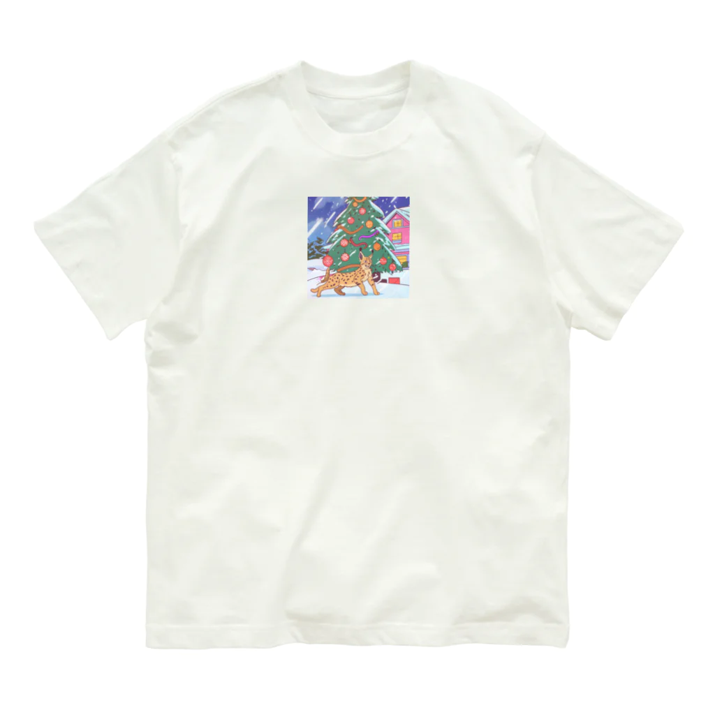 urako77のクリスマスツリーの前で楽しむオオヤマネコ Organic Cotton T-Shirt