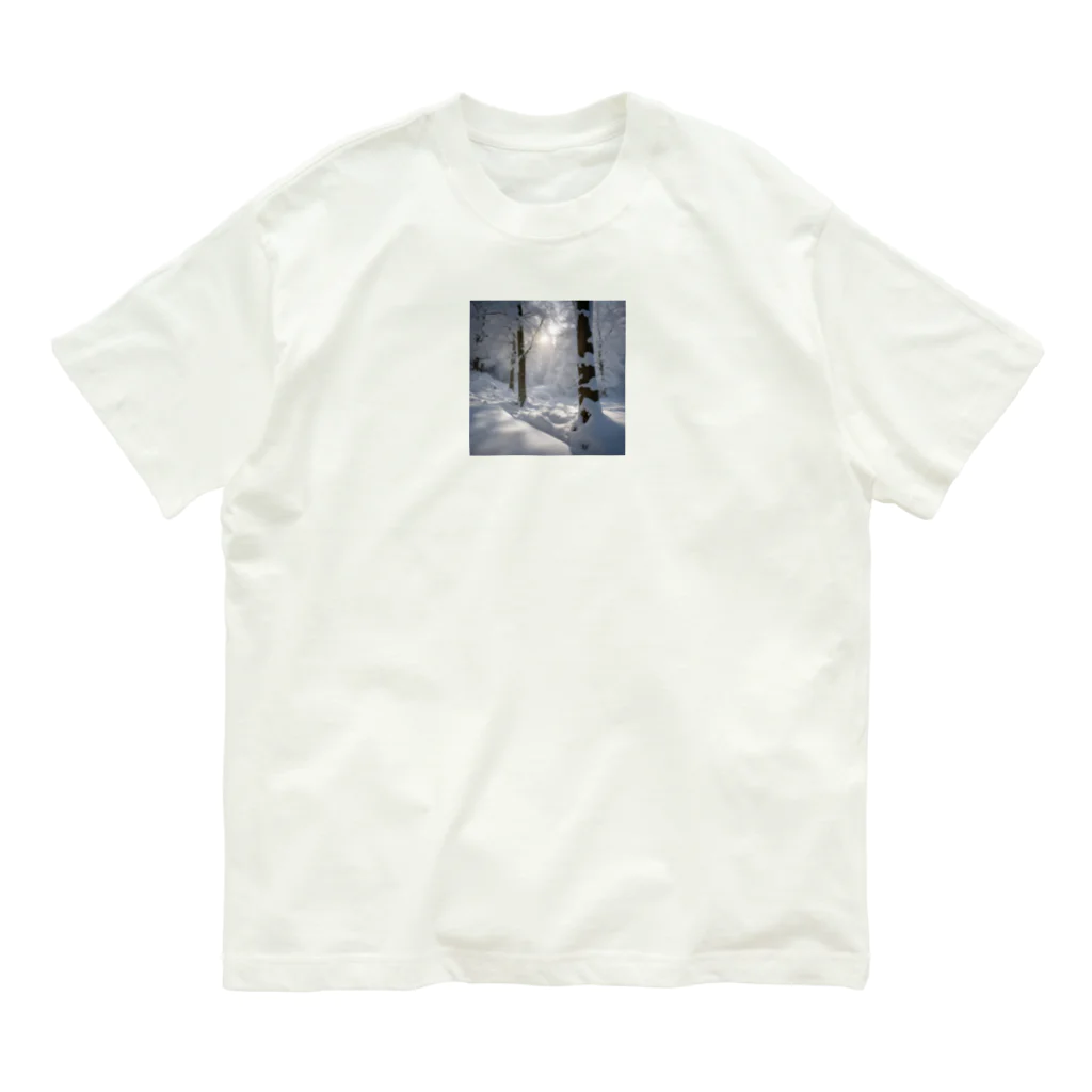 Atrantickの美しい雪景色グッズ Organic Cotton T-Shirt