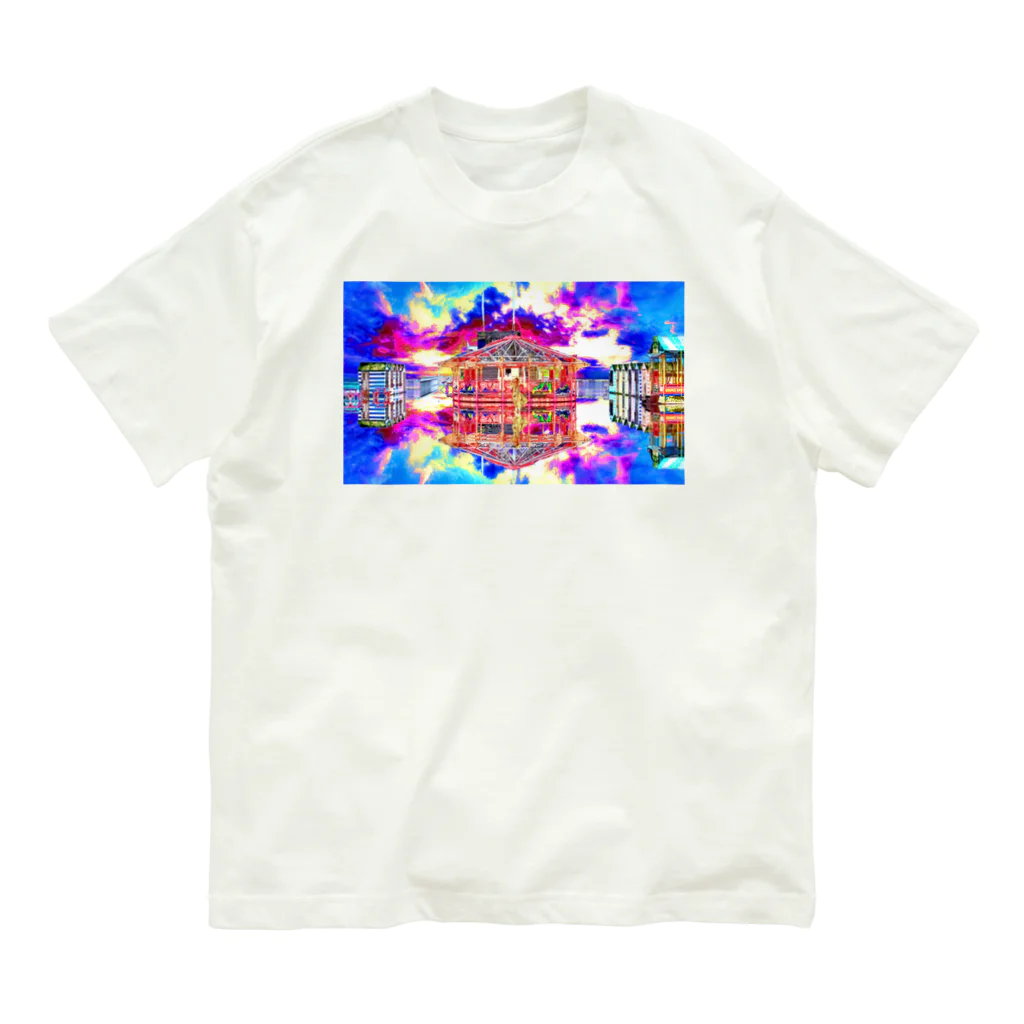 ジョー「鏡面反射のデジタルアート」(鈴木穣)の鏡面反射の開園前　Model「Victoria_Regen」 Organic Cotton T-Shirt