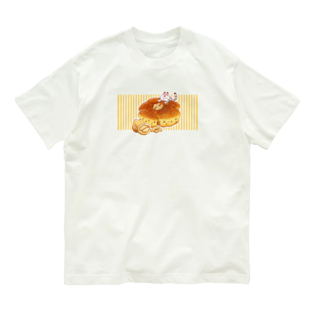 雑貨屋きゅう＠suzuri支店のにゃんこ＆食《くるみパン》しましまB オーガニックコットンTシャツ