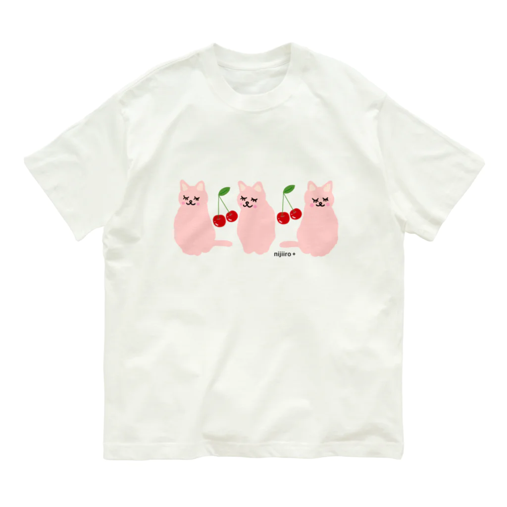 虹色PLUSのおすましキュートな猫ちゃんとサクランボ  ピンクカラー Organic Cotton T-Shirt