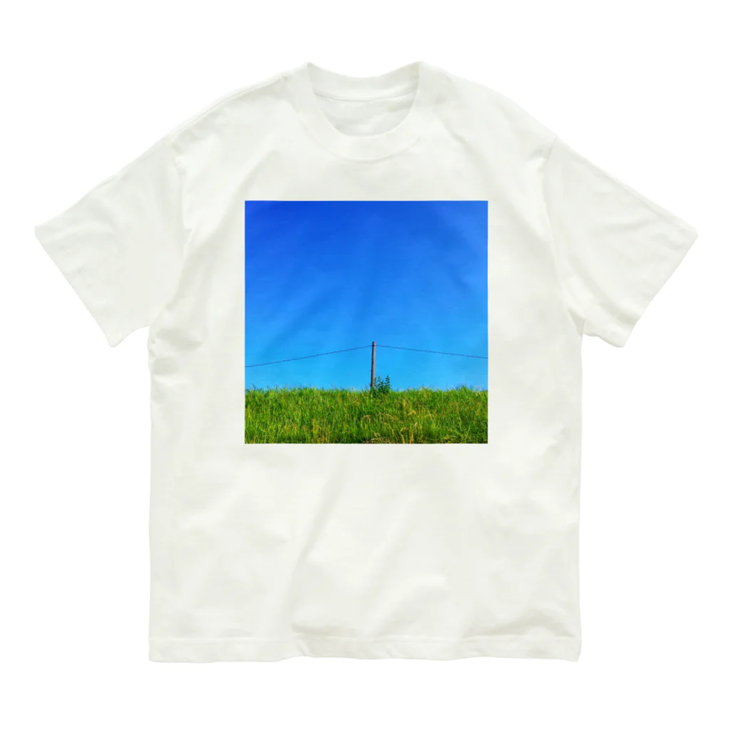 夏のゆゆゆの夏の土手の青空 オーガニックコットンTシャツ