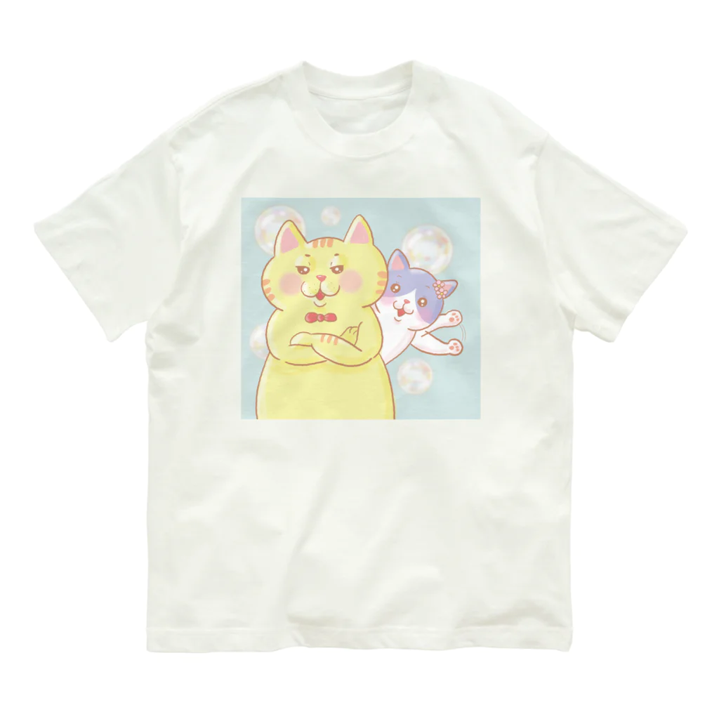 トラとハチワレの腕組みするねこ オーガニックコットンTシャツ