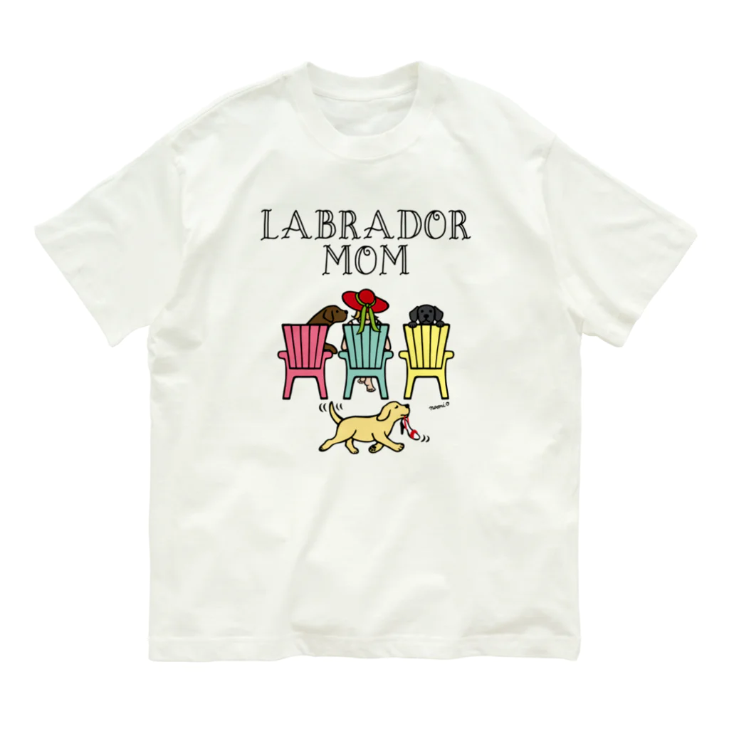 ハッピー・ラブラドールズのプールサイドのラブラドール・マム Organic Cotton T-Shirt