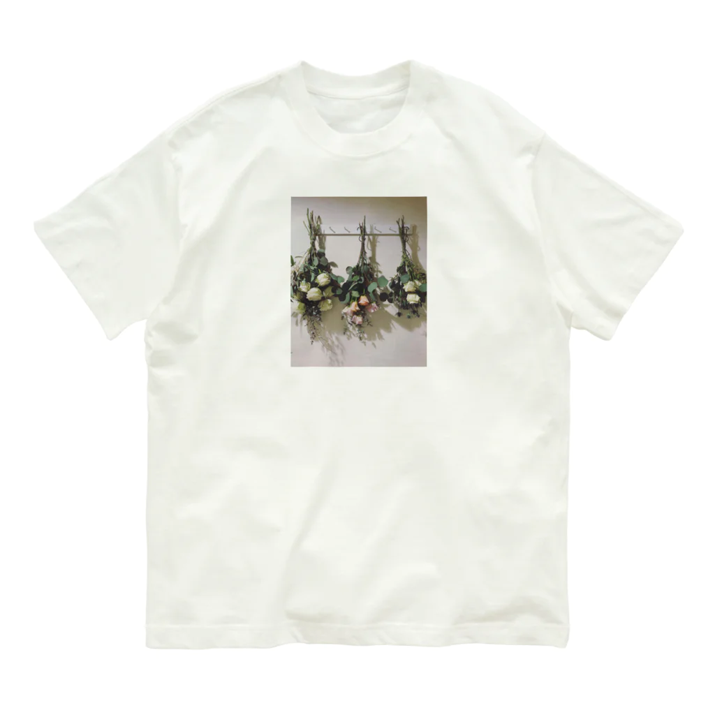 mikan_gumaのドライフラワーシャビー Organic Cotton T-Shirt