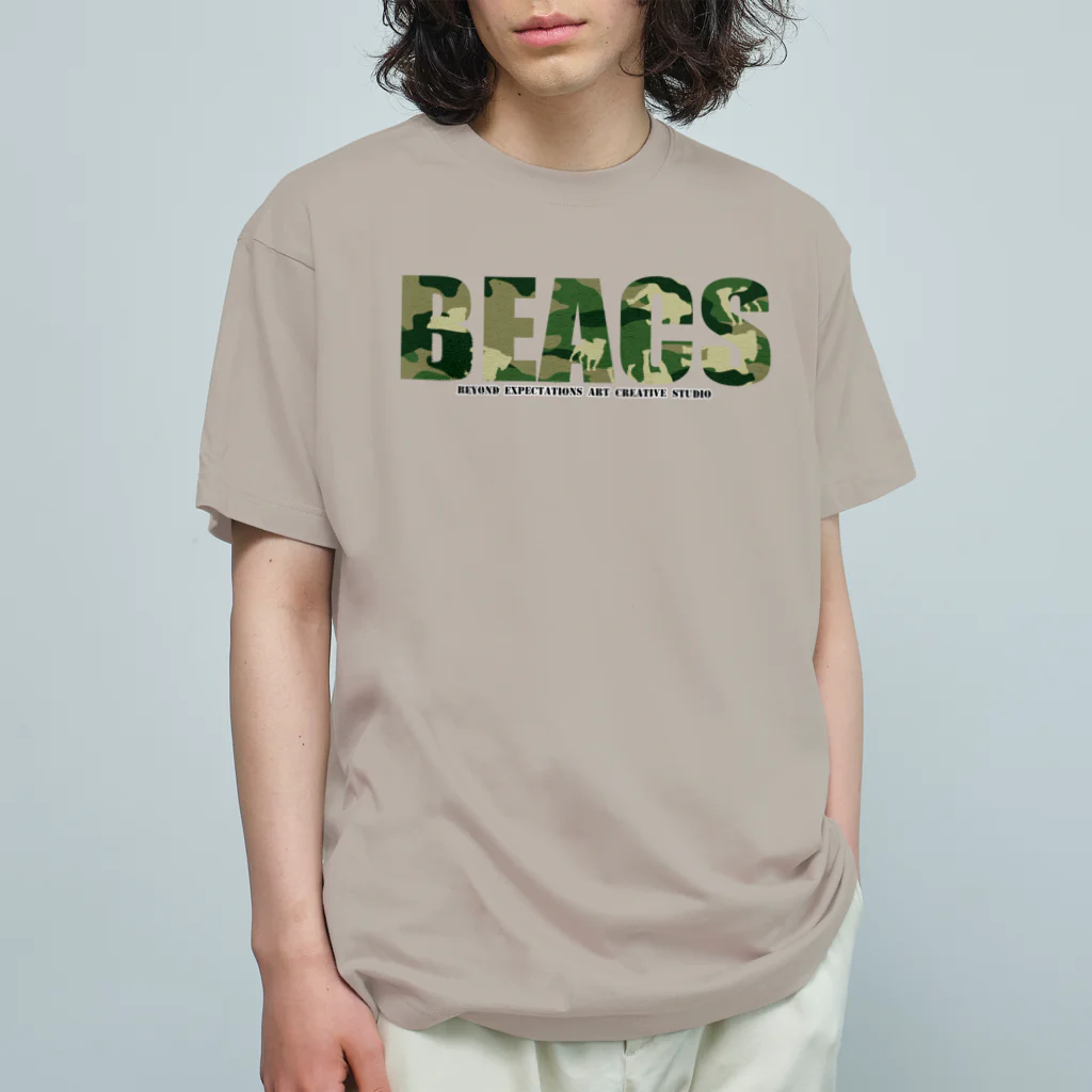 BEACSのBEACS　ロゴ1（パグ） Organic Cotton T-Shirt