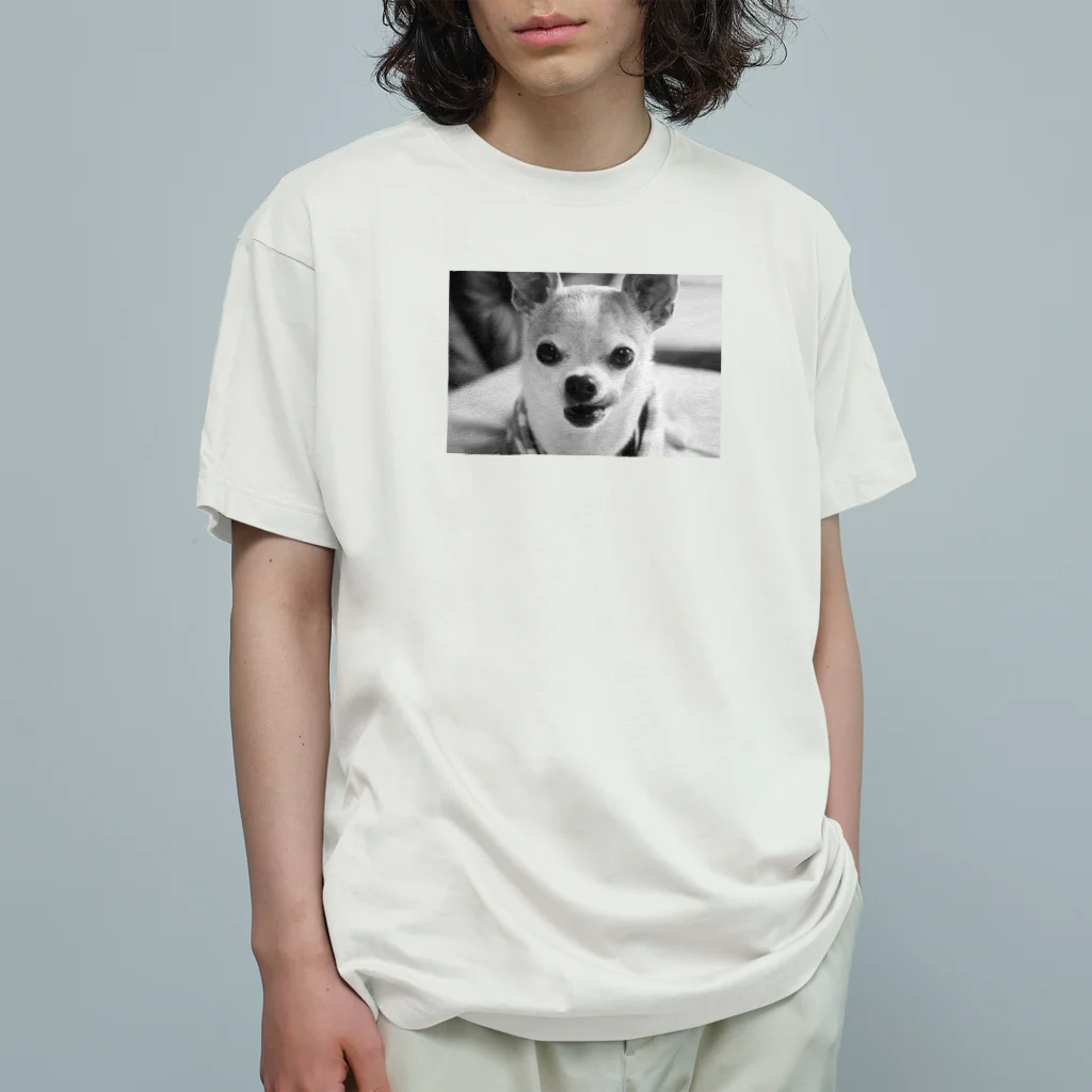 akane_art（茜音工房）のモノクロチワワ（ぺろんちょ） Organic Cotton T-Shirt