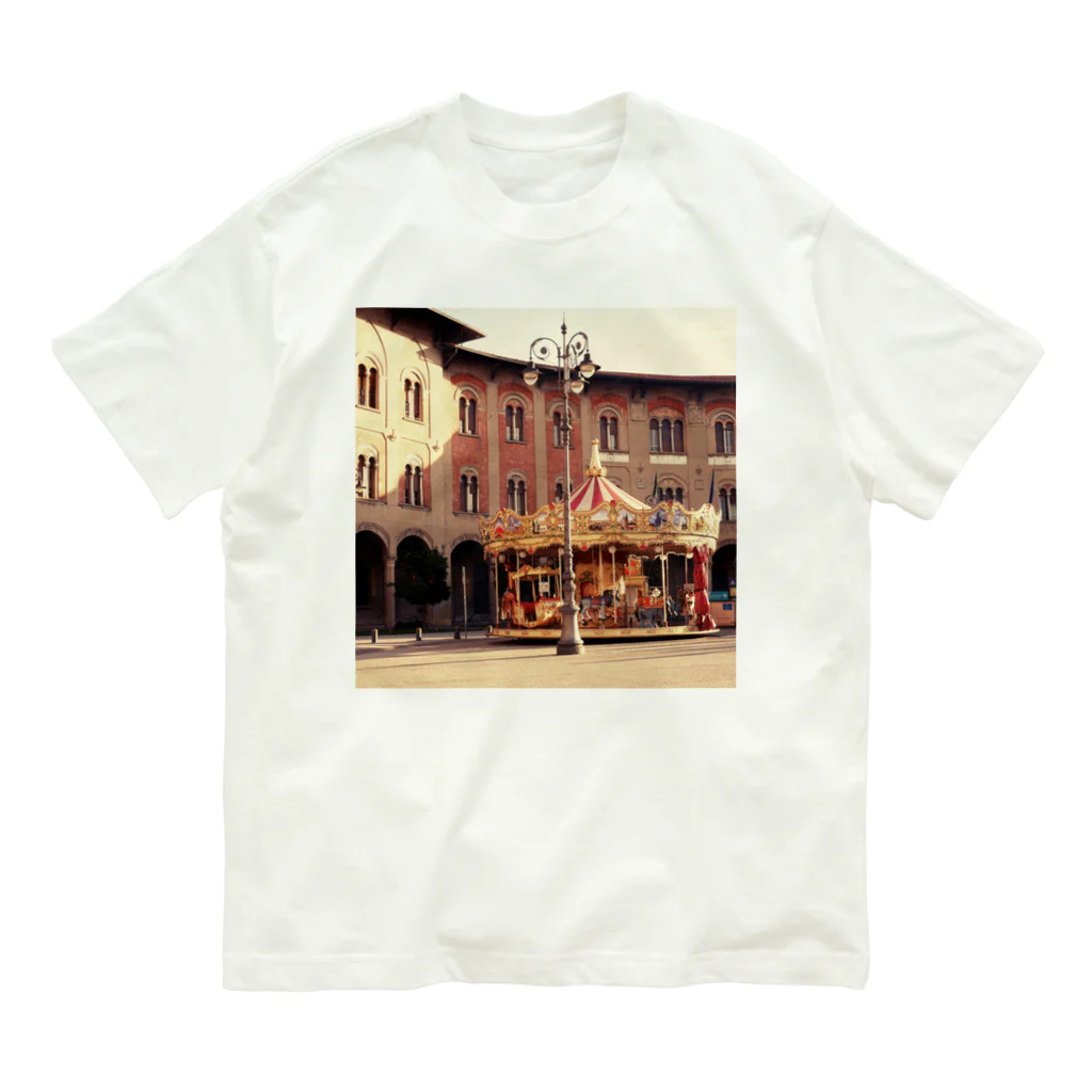 for_happy_unbirthdaysのA Carousel / Pisa (Italy) オーガニックコットンTシャツ