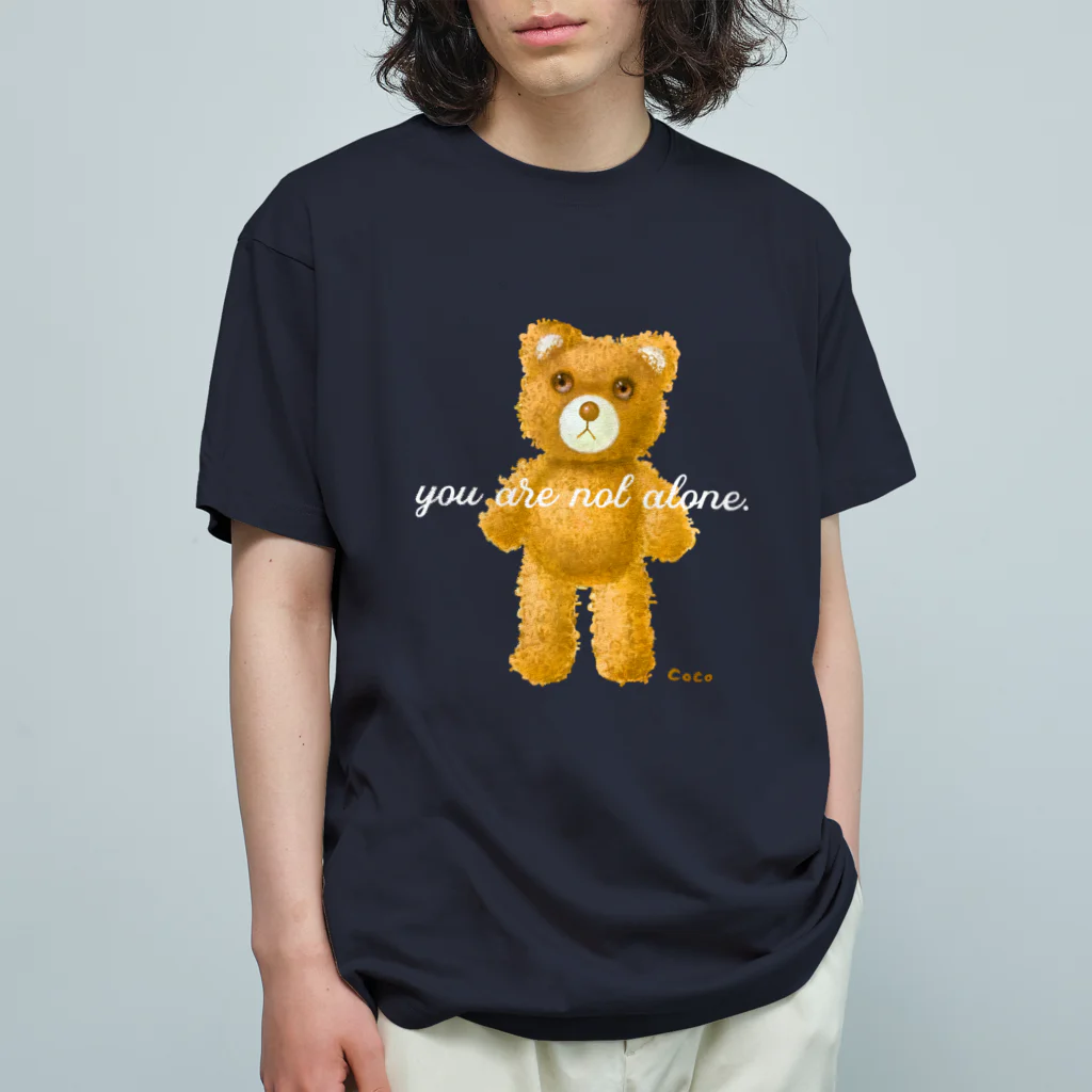 cocoartの雑貨屋さんの【you are not alone.】（茶くま）WHITE オーガニックコットンTシャツ