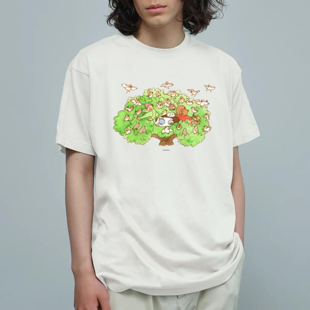 BAMI SHOPの木の上のティータイム オーガニックコットンTシャツ