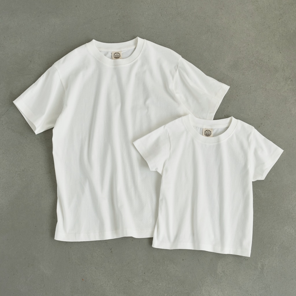 SUIMINグッズのお店の【中】スクール水着のねこ Organic Cotton T-Shirt is only available in natural colors and in kids sizes up to XXL