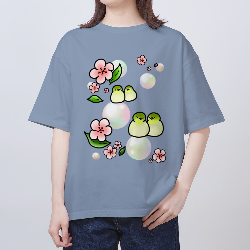 Lily bird（リリーバード）のほわほわメジロ梅 Oversized T-Shirt