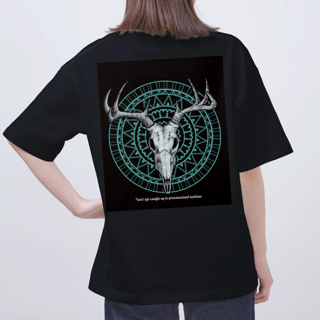 Ashuu‘s galleryのBONE-deer- Oversized T-Shirt