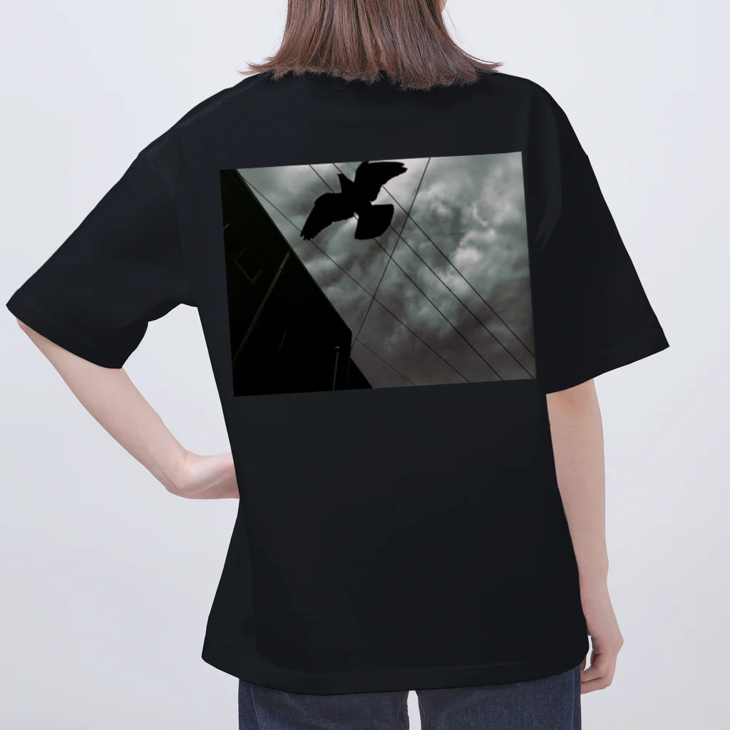 photographer_khjのBlack Bird Oversized T-Shirt