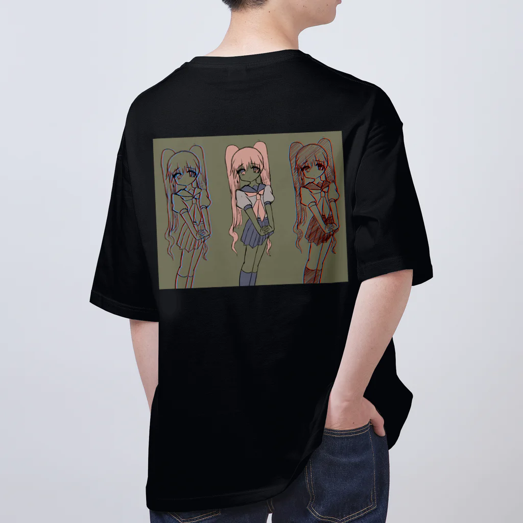 あめまふ　SHOPのバグガール オーバーサイズTシャツ