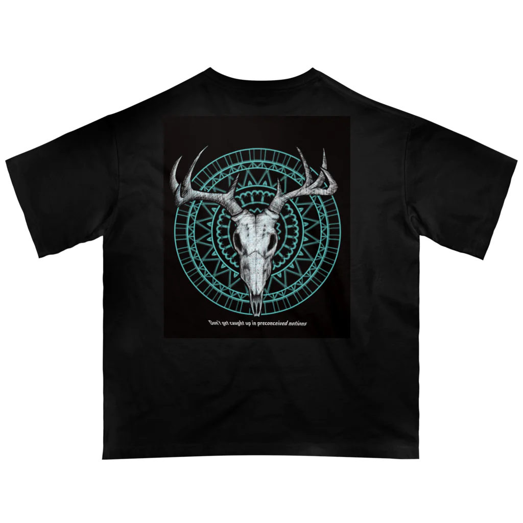 Ashuu‘s galleryのBONE-deer- Oversized T-Shirt