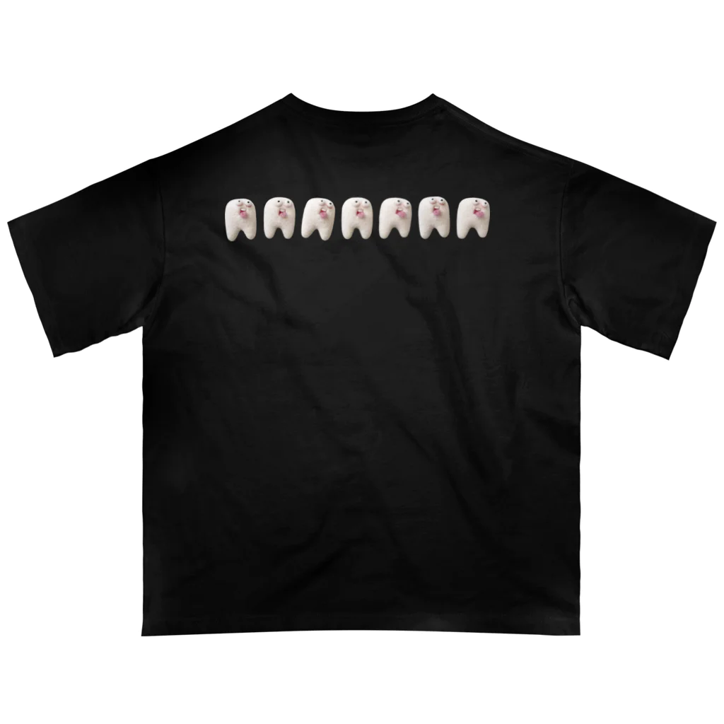 nanaqsaの歯どもっち オーバーサイズTシャツ