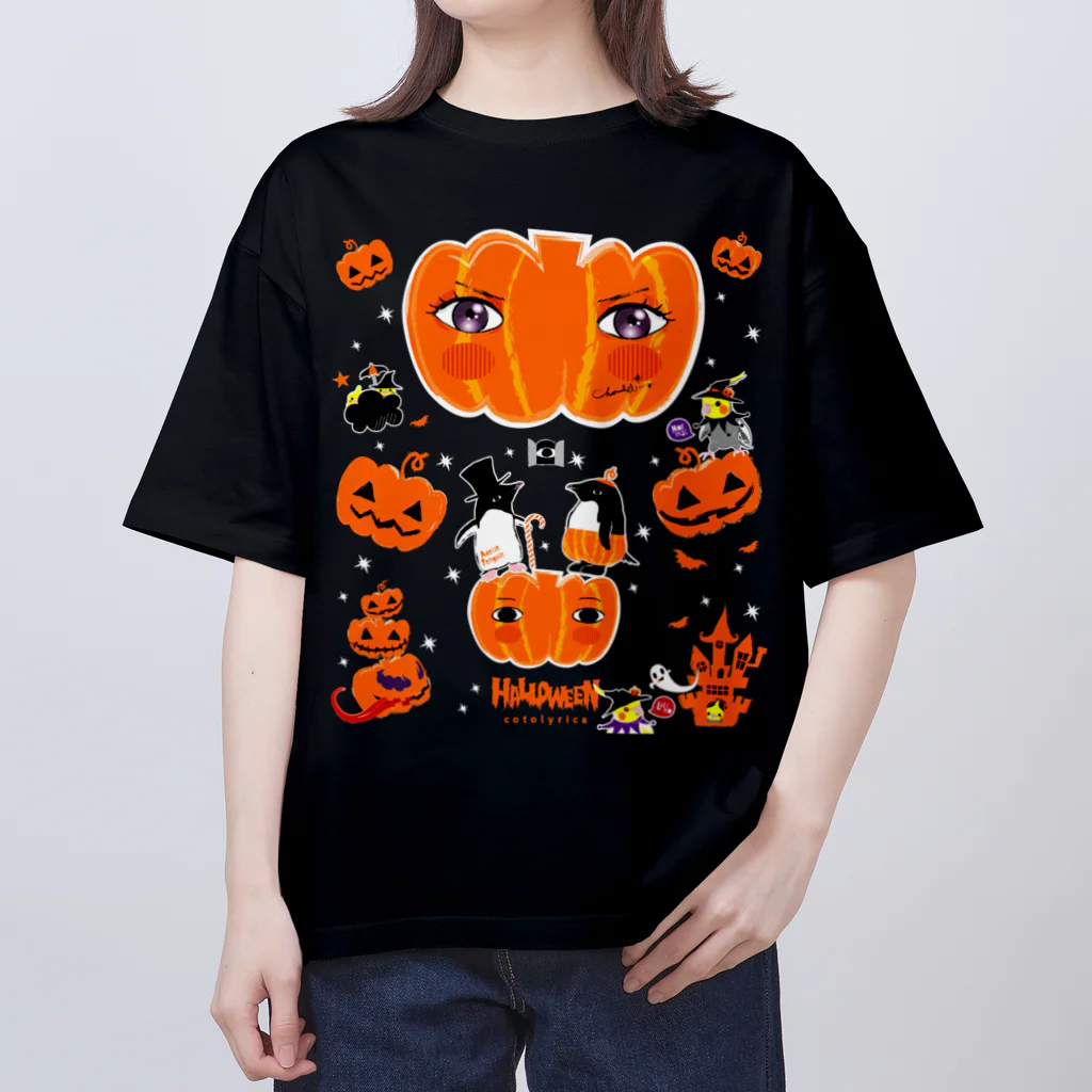 LittleLoroのTHE GREAT PUMPKIN カボチャ大王のお出まし アデリーペンギン オカメインコ Oversized T-Shirt