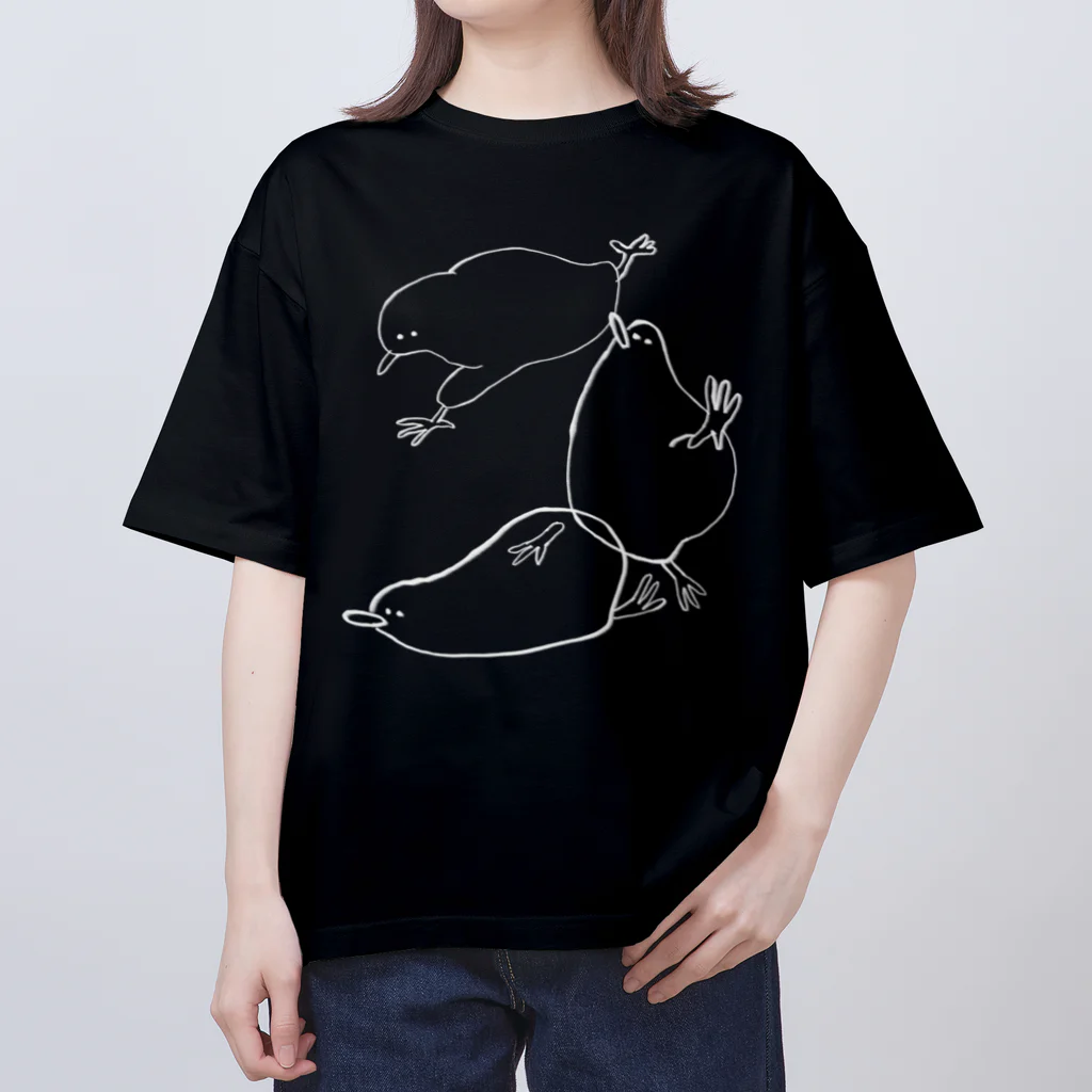 Satellite Yetiの嬉々として踊るキーウィ（しろ） Oversized T-Shirt