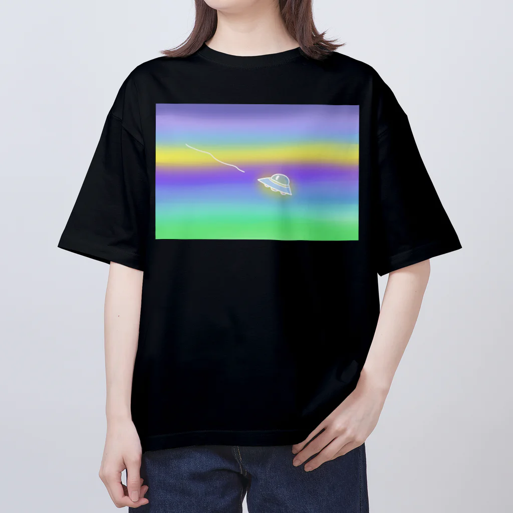 kokonatu-boxのUFOめっけた！ オーバーサイズTシャツ