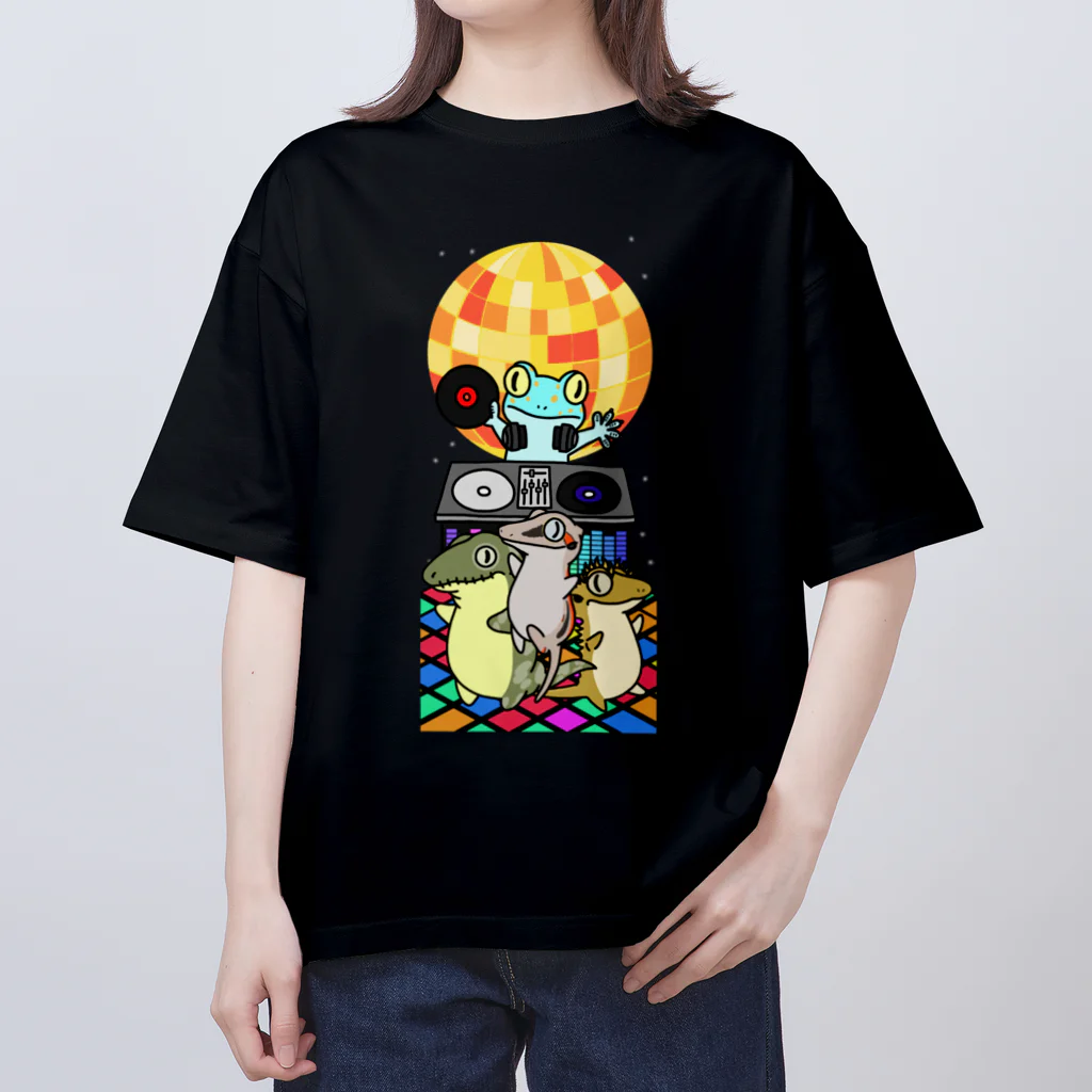 Pooyan'sの月光アゲアゲッコー！ミカドヤモリダンサーズ Oversized T-Shirt