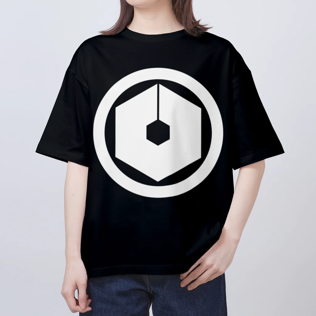 DRIPPEDの乃木亀甲紋 白ロゴ Oversized T-Shirt