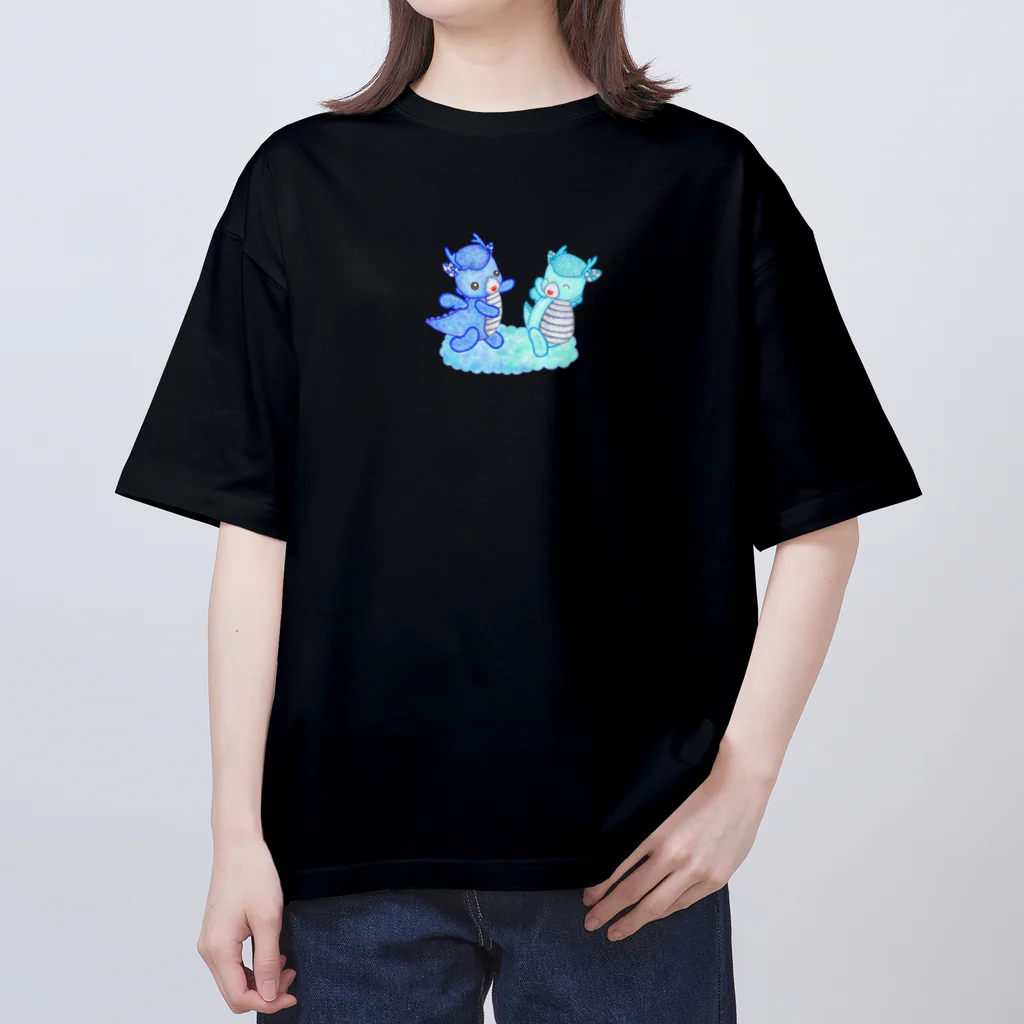 satoayaのアニマルカフェのキャンディードラゴン　青 Oversized T-Shirt