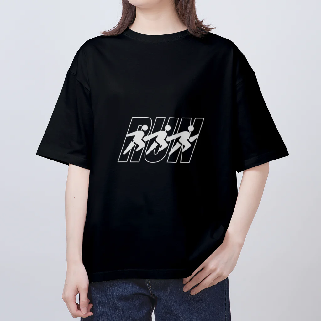 cocolifeのRUN Oversized T-Shirt