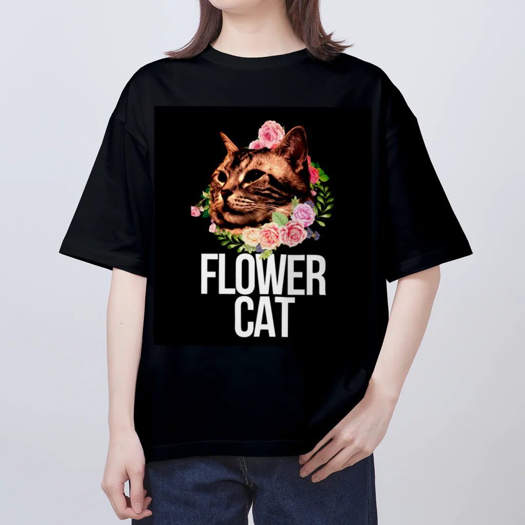 アメショのドラ猫ちゃん（18）のお店のフラワーキャットのドラ猫ちゃん Oversized T-Shirt