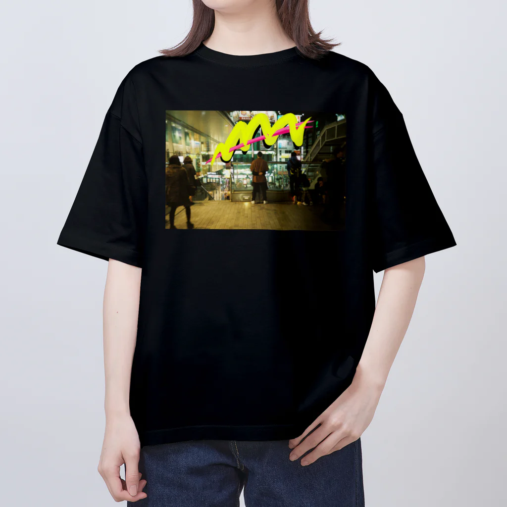 GoriraHobby_Shopの新宿スナップ Oversized T-Shirt