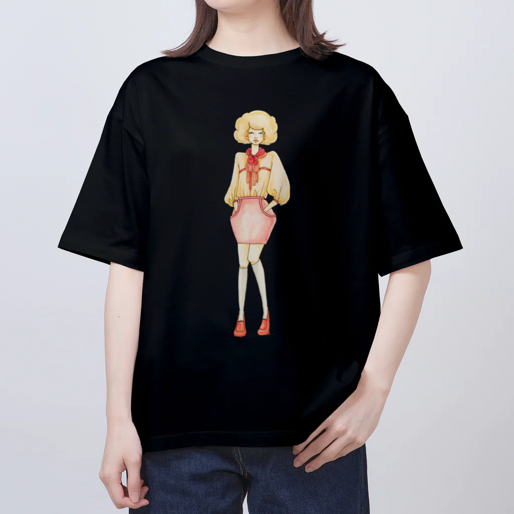 303companyのファッションデザイン画イラスト 「ピンクの女の子」 オーバーサイズTシャツ