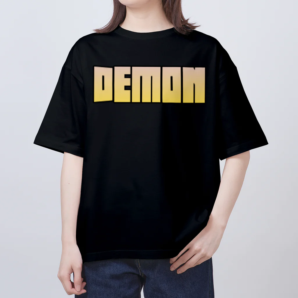 Demon Lord 9 tailsの『Demon』 Oversized T-Shirt