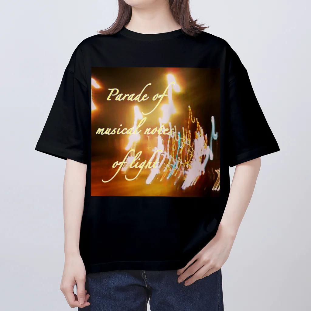 MyuKoraの光の音符のパレード Oversized T-Shirt