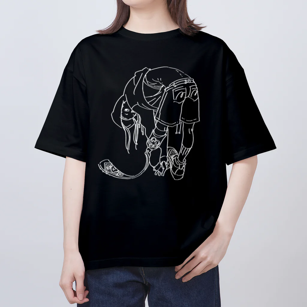 fox fox foxの前屈するCちゃん 白線 Oversized T-Shirt