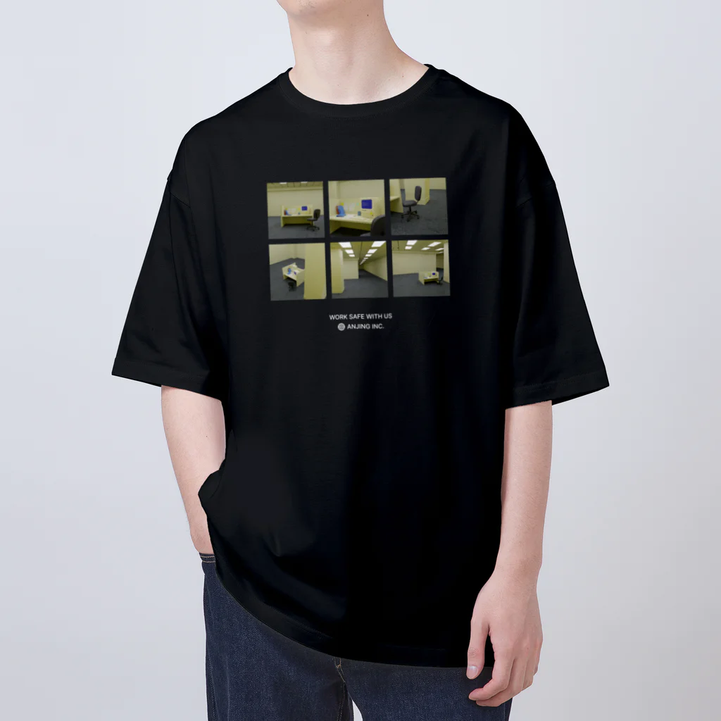 akupunyagaramのANJING INC. MERCH  Oversized T-Shirt