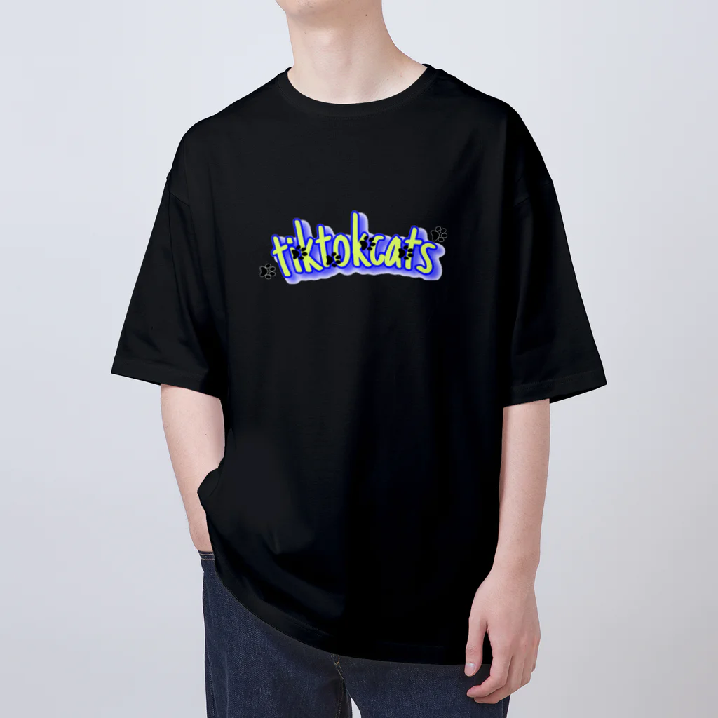 くぅTikTok猫部のにゃん太郎肉球ウクライナカラーTシャツ Oversized T-Shirt