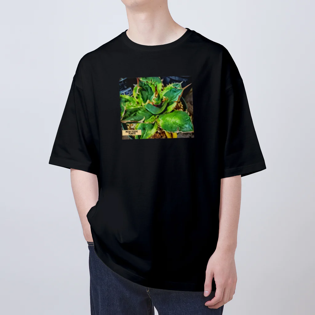 Hari no Yama / 針の山のMESA VERDE PLANTS Oversized T-Shirt