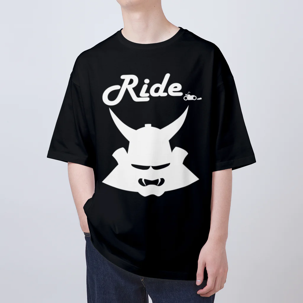 RAMUKiのRide兜（白） オーバーサイズTシャツ