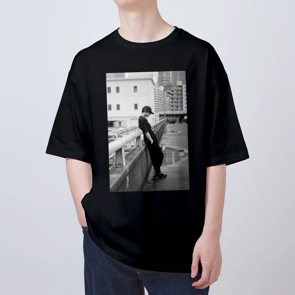 Reiya_Shinonome_storeの洗濯物干っぱやん、、Tシャツ Oversized T-Shirt