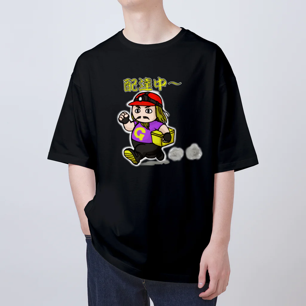 けもりけの配達中のGEORGE Oversized T-Shirt