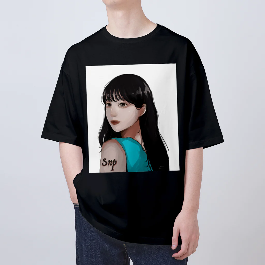 王子のアパレル SnprinceのTana×Snp オーバーサイズTシャツ