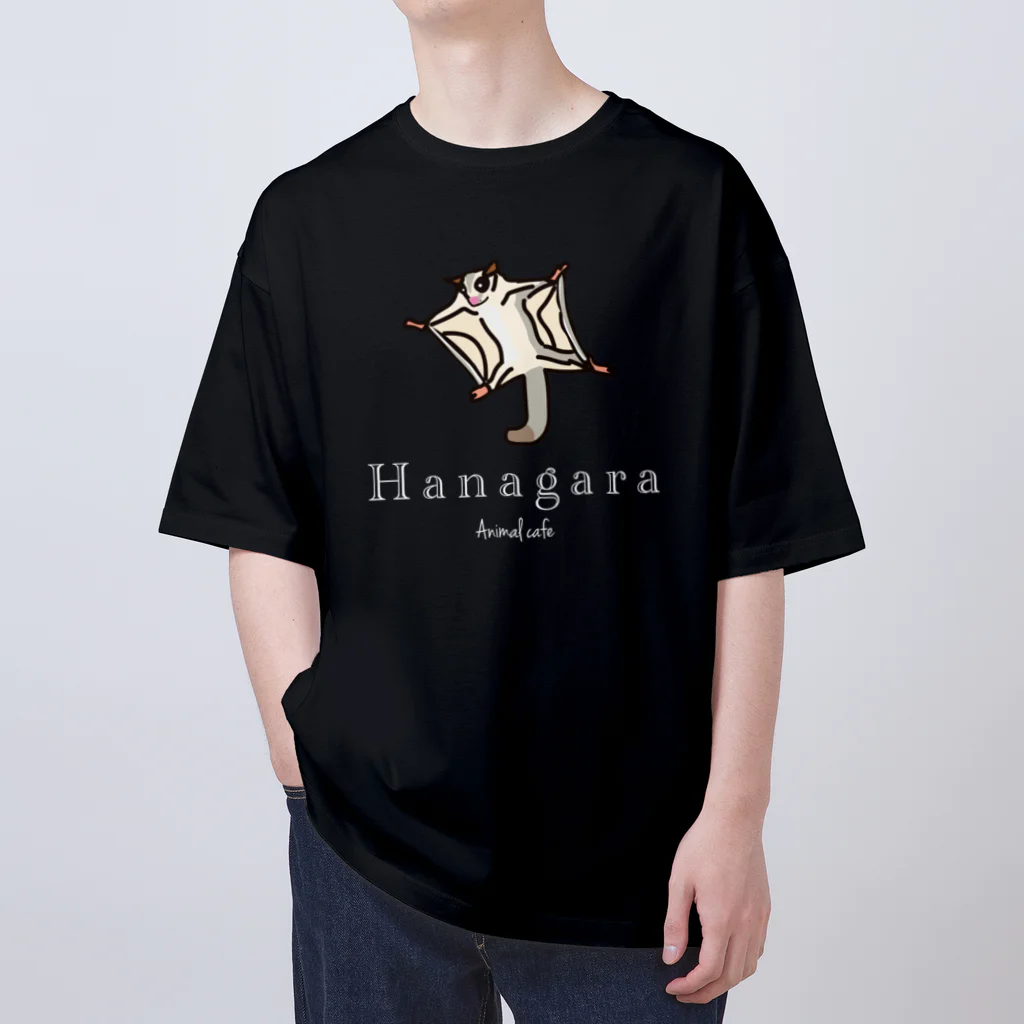 Hanagara animal cafeのモモンガと花柄アニマルカフェのロゴ入り。 オーバーサイズTシャツ